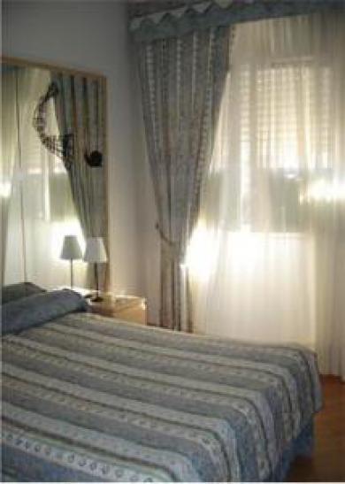 Apartments Europa Барселона Екстериор снимка